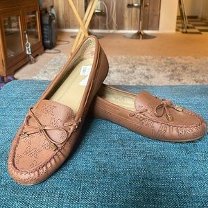 Michael Michael Kors Camel Colored Flats